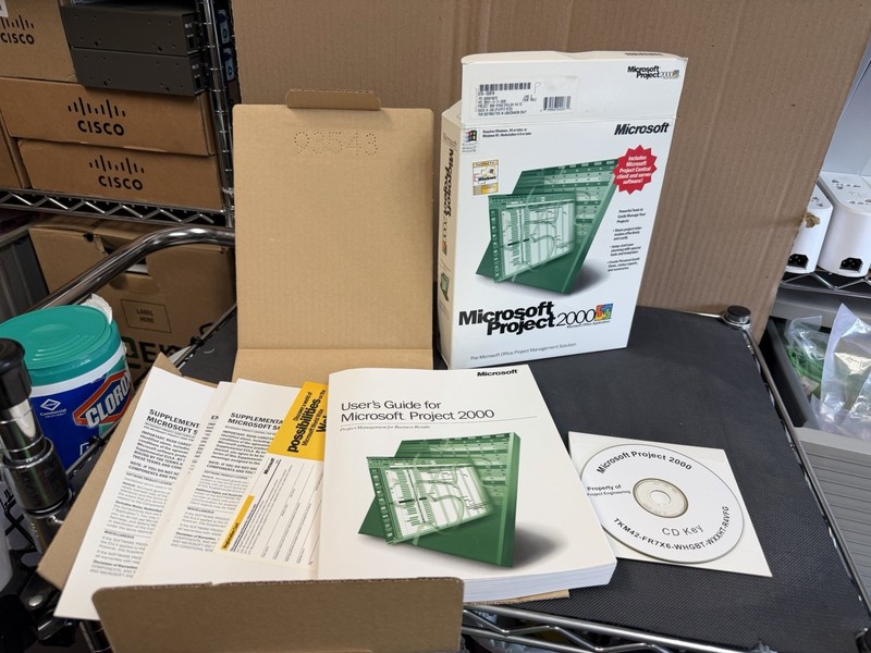 Microsoft Project 2000 Box + CD + CD Key + Manual – Vintage Software