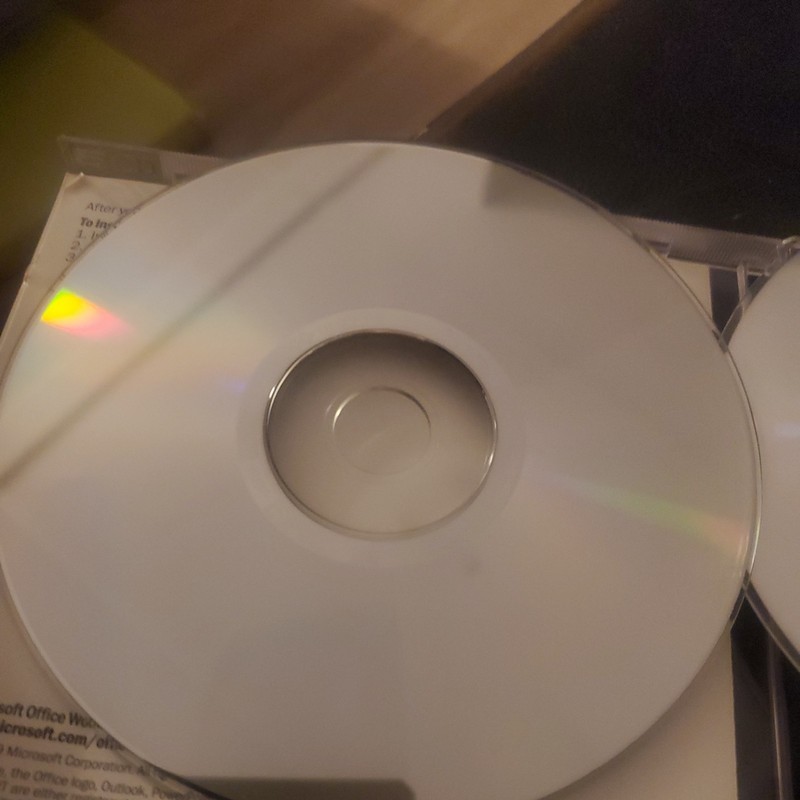 Microsoft Office 2000 Premium with Product Key (2 Discs) - Very Clean! gallery