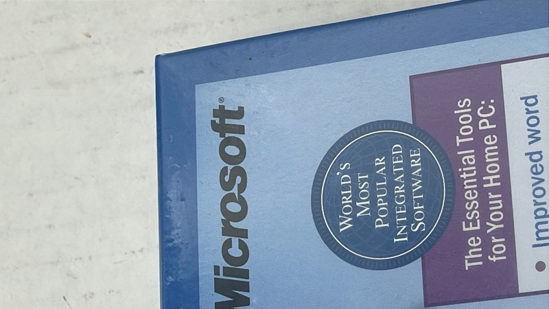 Microsoft Works 2000 070-01290 Windows 95 98 NT CD-ROM Lot of 5 SEALED NEW gallery