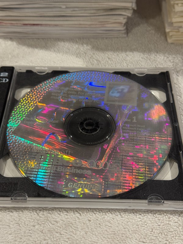 MICROSOFT OFFICE 2000 SMALL BUSINESS – 2 CD – NO SERIAL #!!!!