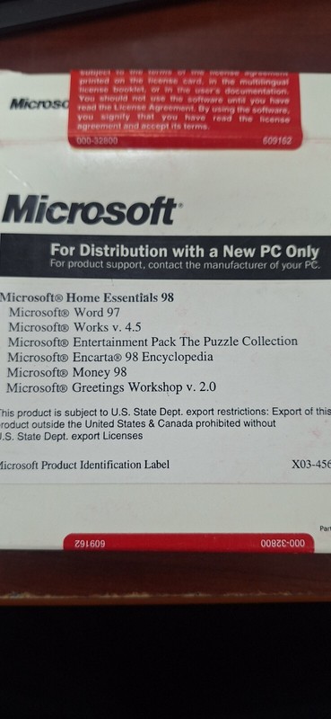 Lot of 25 Microsoft Variety CDs with Certificate of Authenticity Word 97, 4.5