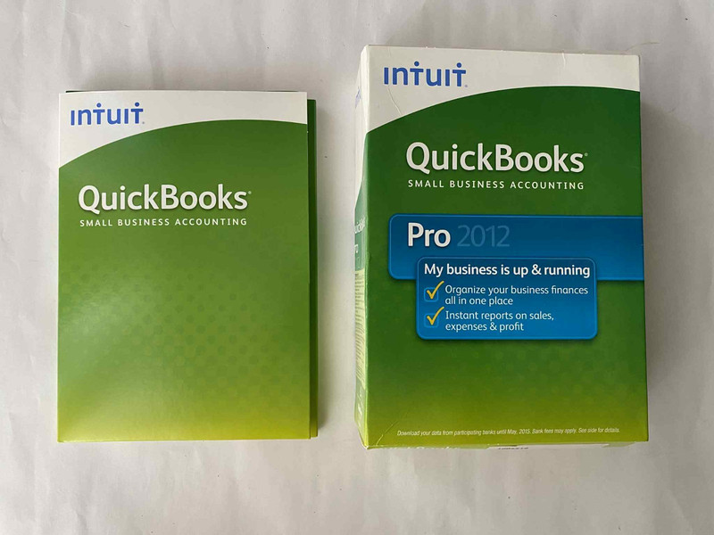 INTUIT QUICKBOOKS PRO 2012 FOR WINDOWS Start guide , CD , Installation guide use gallery