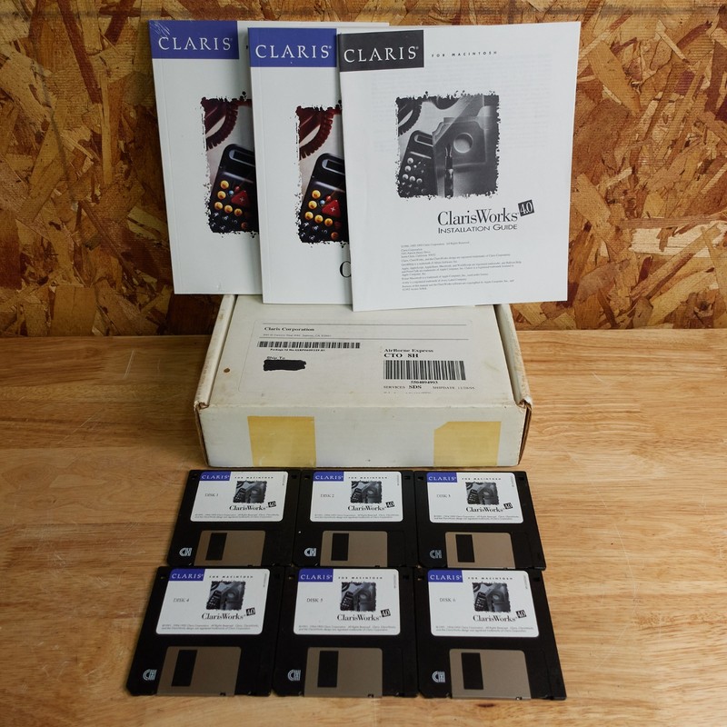 CLARISWORKS 4.0 FOR MACINTOSH COMPLETE 3.5″ DISCS