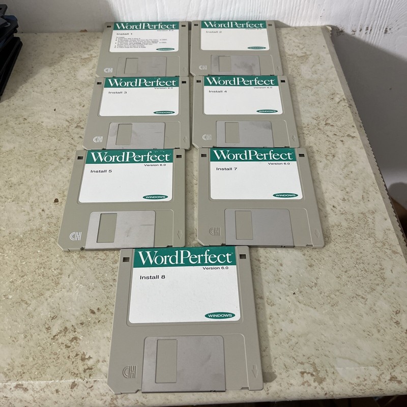 Word Perfect Windows Version 6.0 Set of 7 Floppy 3-1/2″ Disks ~ Missing #6