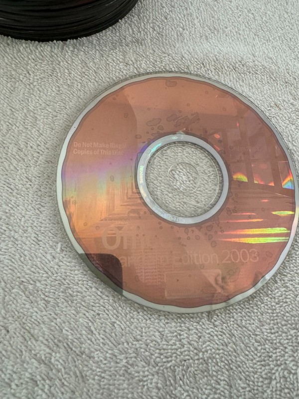 Microsoft Office Standard Edition 2003 – PRODUCT KEY NOT INCLUDED!!