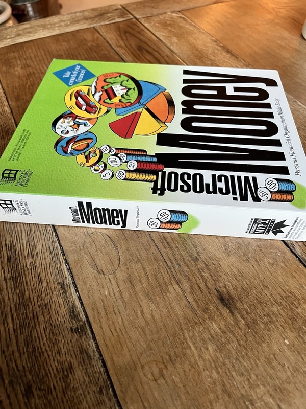 Rare 1992 Complete Retail Box Microsoft Money Version 2.0 | Dual Disc Software gallery