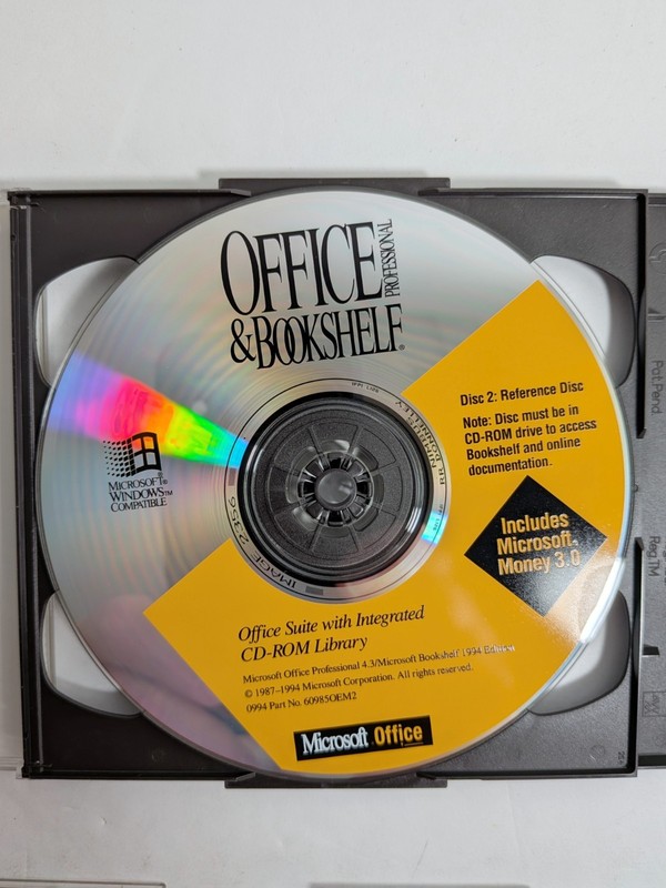 Microsoft Office Professional and Bookshelf Software 4 CD | 1994 Vintage Windows gallery