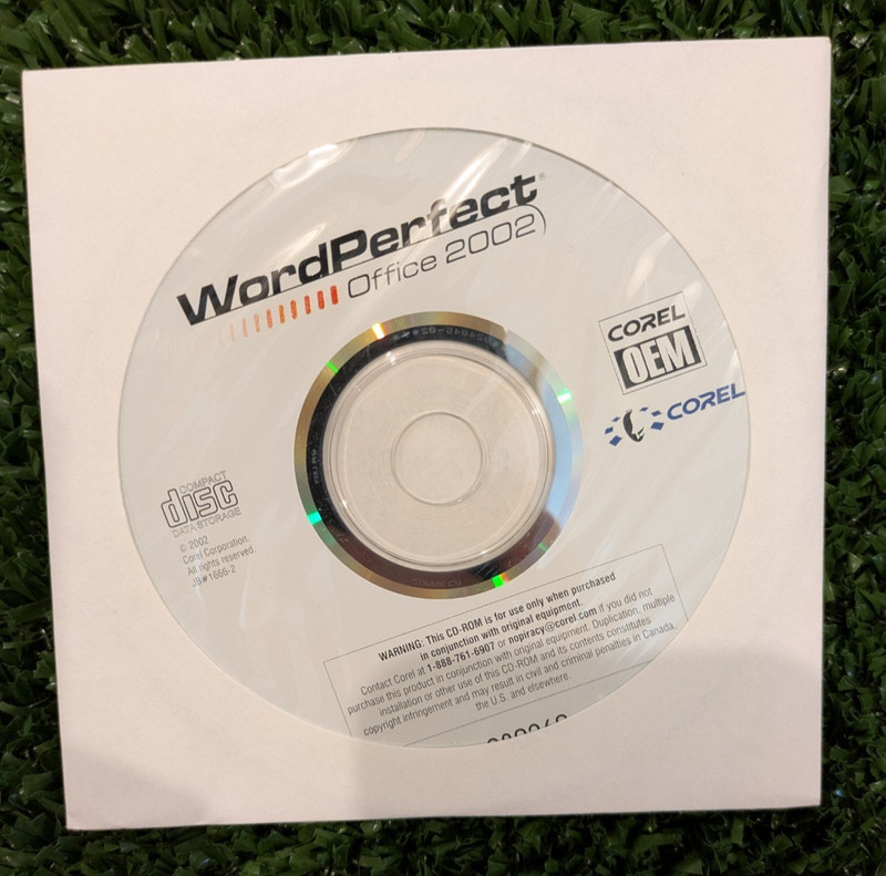 Corel WordPerfect Office 2002 DISC With Serial Number, Pre-owned Never Used