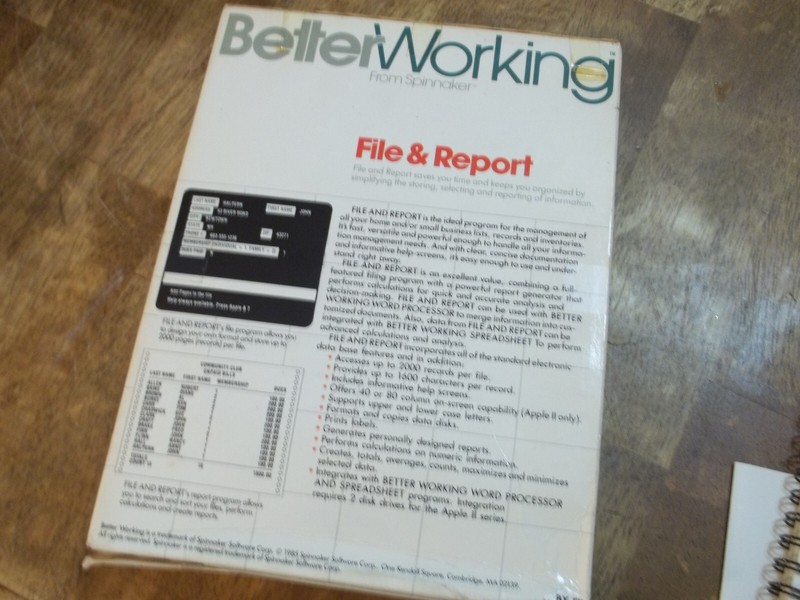 Commodore 64/128 - Better Working File &Report Spinnaker * VTG 1986 gallery