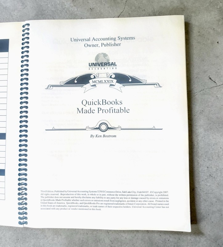QuickBooks Training Lot DVDs CD-ROM Manuals Universal Accounting Bookkeeper Set gallery