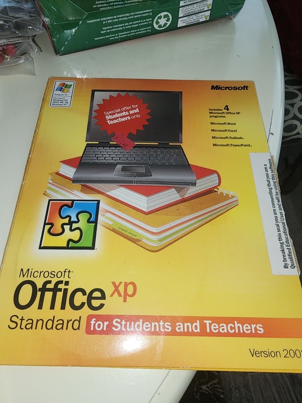 Microsoft Office XP Standard for Students and Teachers 2002 with Product Key