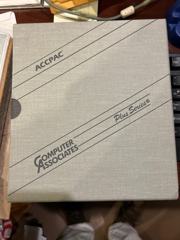 RARE BRAND NEW CA Accpac Development System. Plus Series. Never Used. Disks. gallery