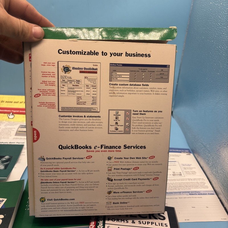 QuickBooks Pro 2000 Quicken Box With Manual NO DISC gallery