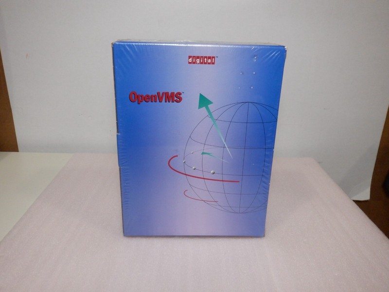 DIGITAL OPENVMS QVMS ALPHA V7.1 CDROM KIT QA-MT1AA-H8