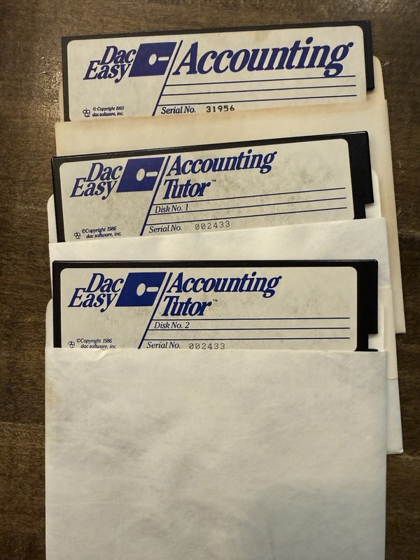 Dac-Easy Accounting Software 1985 Vintage PC DOS 5.25 Floppy Disks Box Manual gallery