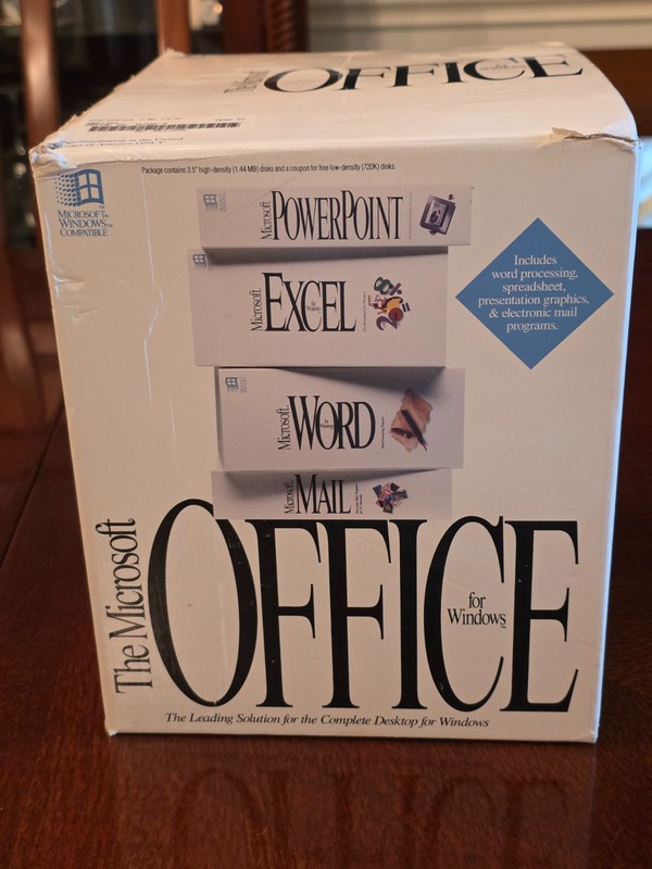 The Microsoft Office 3.0 (1992) WINDOWS 3.5″ Vintage Word Excel PowerPoint Mail