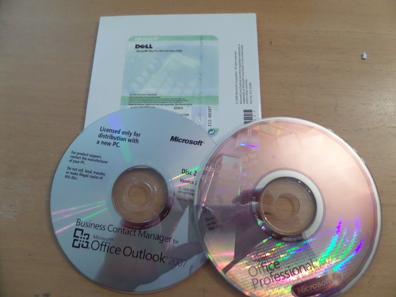 Microsoft Office 2007 Professional Edition + Office Outlook PC