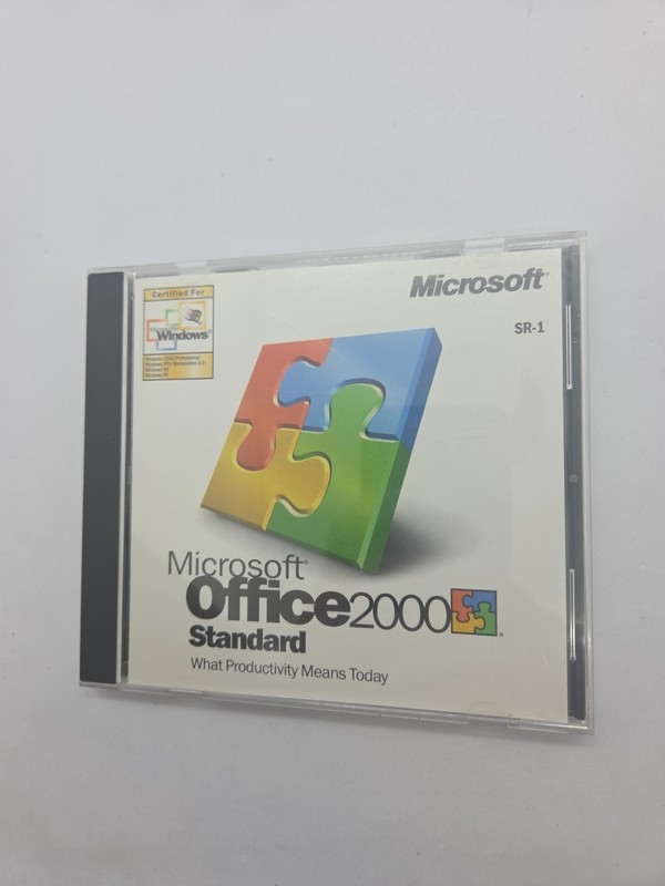 Microsoft MS Office 2000 Standard Edition Upgrade Install CD Key Vtg w case
