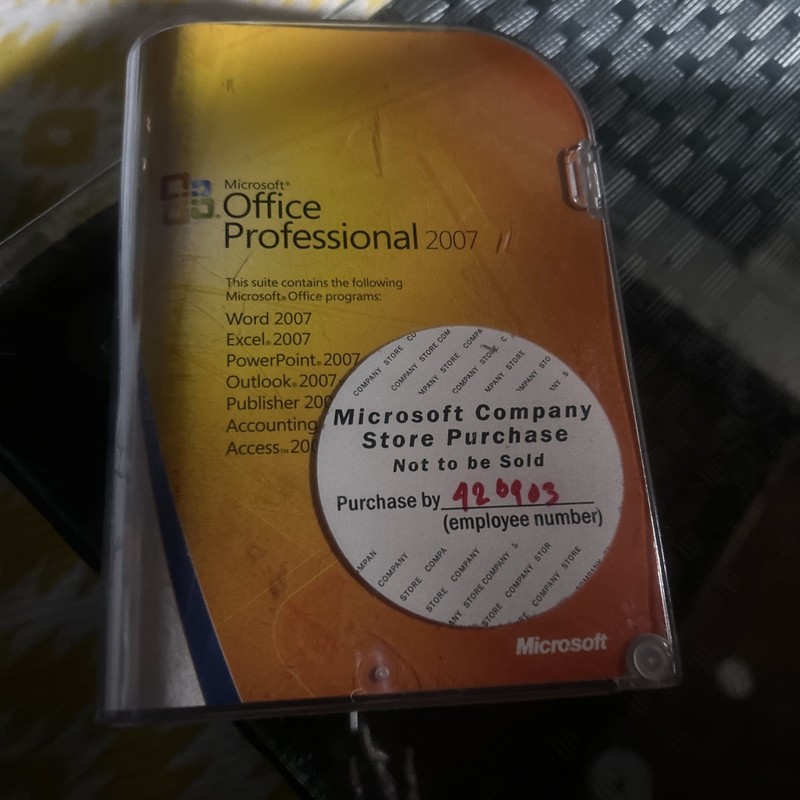 Microsoft Office Professional 2007 Academic Edition w/ Product Key