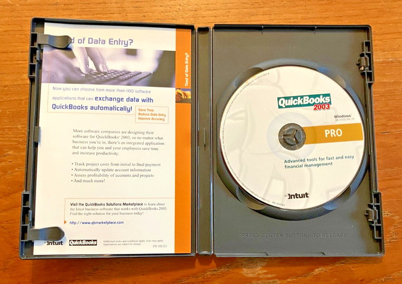Intuit QuickBooks Pro 2003 for Small Business w/Key Code, user manuals gallery