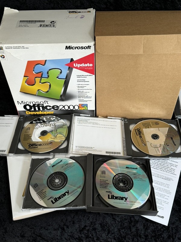 Microsoft Office 2000 Developer, Full Version Bundle, German with VAT Invoice gallery