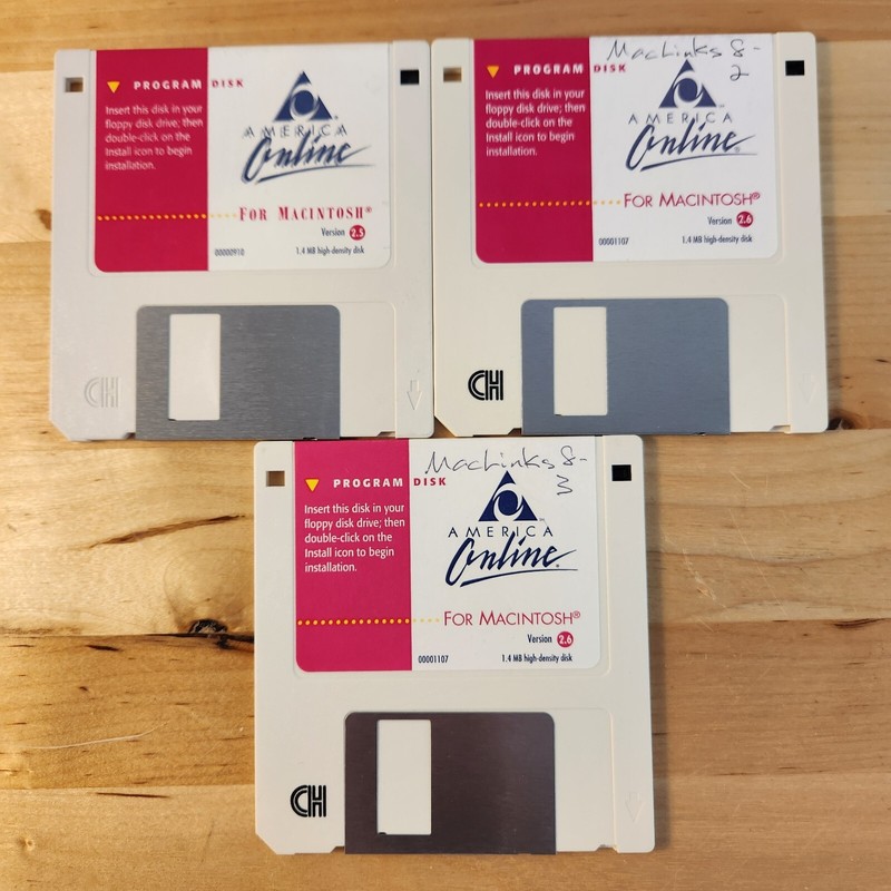 America Online AOL Version 2.5, 2.6 1994 1995 Macintosh 3.5″ Floppy Disk
