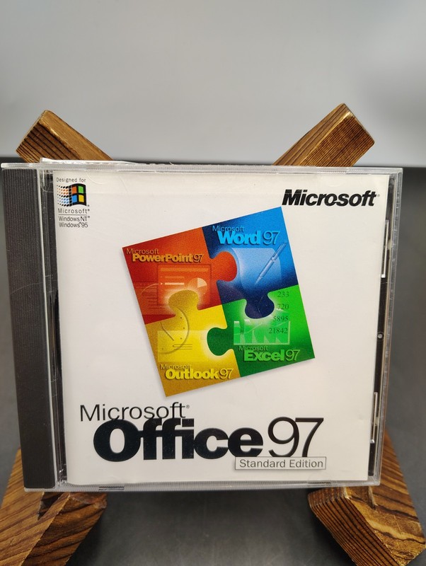 VTG Microsoft Office 97 Standard Edition PC CD ROM Suite Windows 95 NT READ