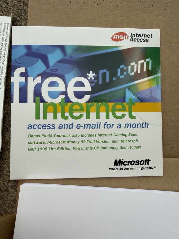 Vintage 2000 Microsoft Office 2000 Professional Upgrade CD Retail Box X05-26452 gallery