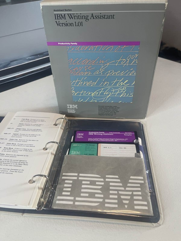 IBM Writing Assistant 1.01 PC Software Manual gallery