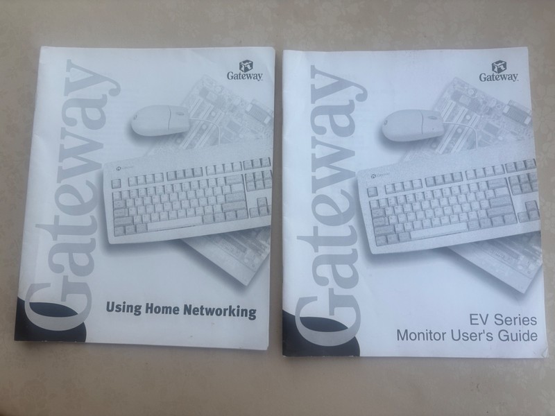 2 GATEWAY BOOKLETS EV SERIES MONITOR USER’S GUIDE & USING HOME NETWORKING