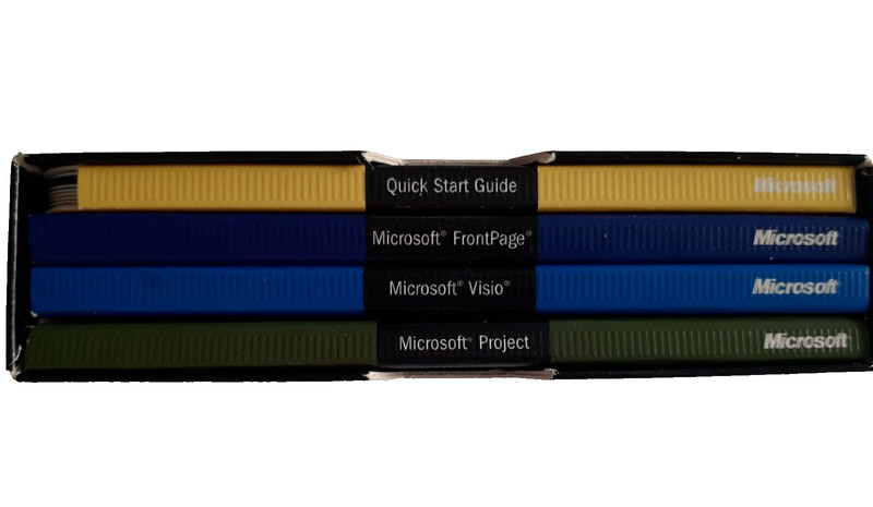Microsoft Office XP featuring Front Page, Projects, and Visio gallery