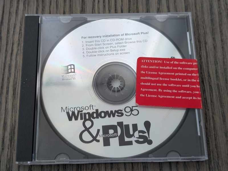 Microsoft Windows 95 & Plus! OEM Recovery CD (1996) – For PC Distribution Only