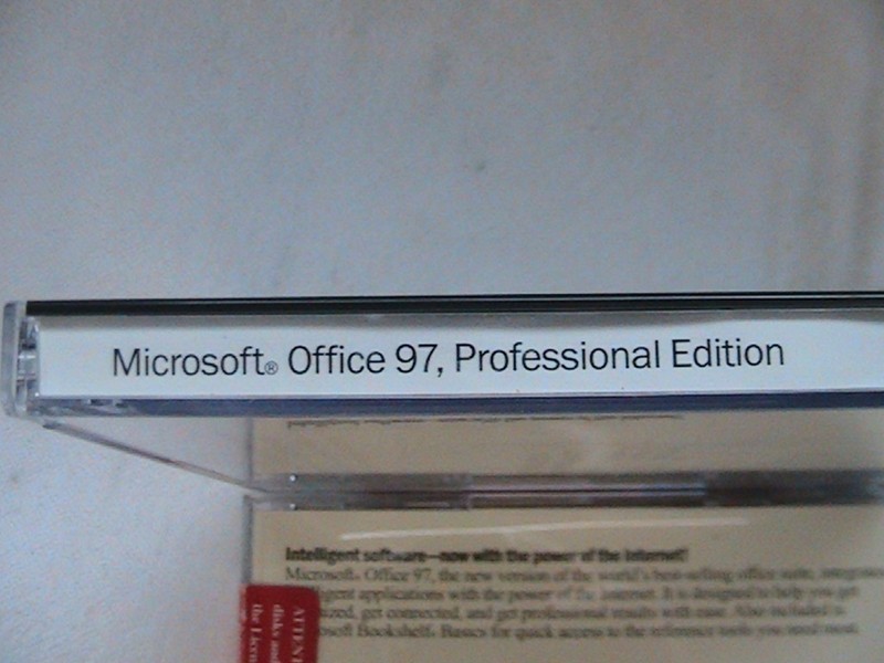 1 USED MICROSOFT OFFICE 97 PRO CD WITH PRODUCT KEY SEALED CASE gallery