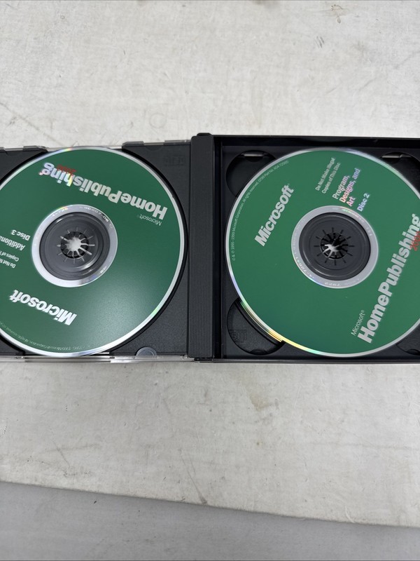 Microsoft Home Publishing 2000 - 3 Disc Set - Genuine CD-ROM discs very Clean gallery