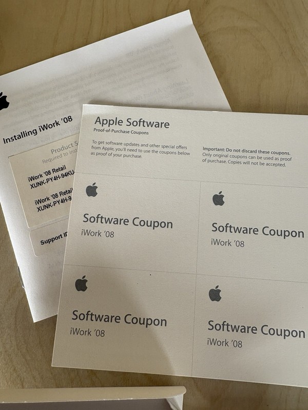Apple iWork 08 for Mac / MB6247/A - - Keynote, Pages, Numbers gallery