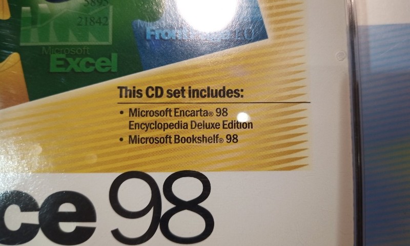 Microsoft Office 98 Macintosh Edition Gold in original cases w/keys and w/books gallery