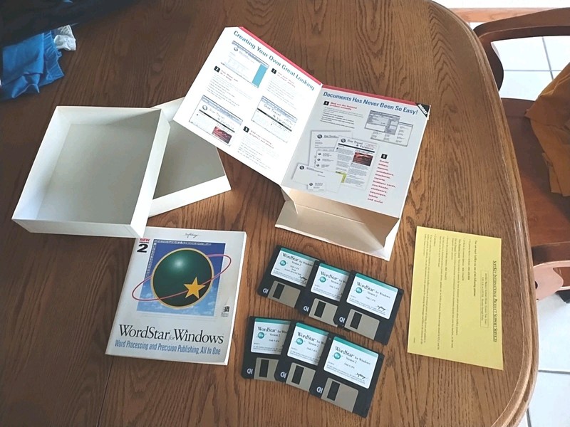 Vtg 1994 WordStar For Windows Version 2 Word Processing Publishing Office Max