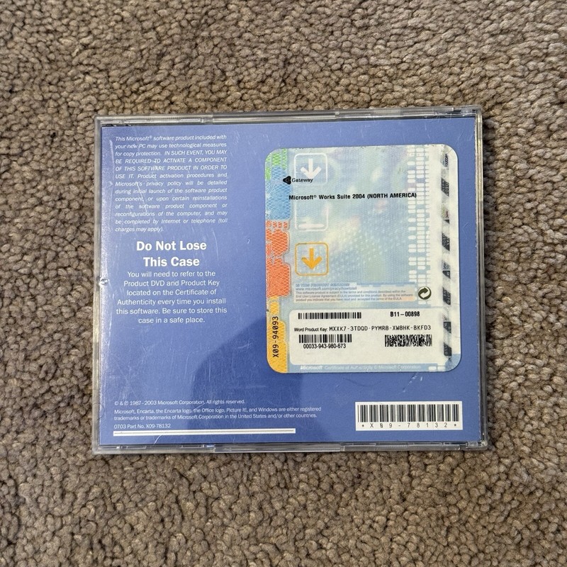 Microsoft Works Suite 2004 CD gallery