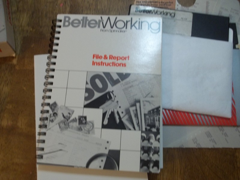 Commodore 64/128 - Better Working File &Report Spinnaker * VTG 1986 gallery