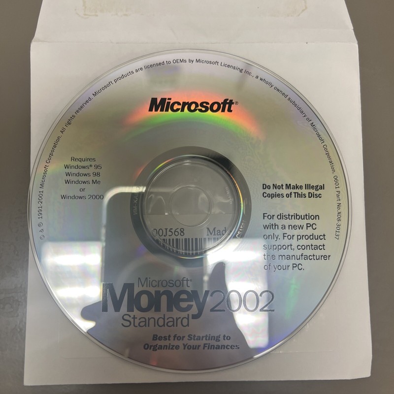 Microsoft Money 2002 Standard Computer Software Disc, Opened