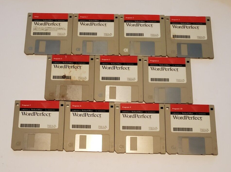 Novell WordPerfect for Windows lot of 11 – 3.5″ HD Diskettes – 1994
