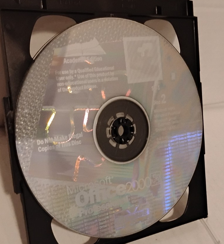 Microsoft Office 2000 Professional CD Set (2 Disc) w/ Product Key gallery