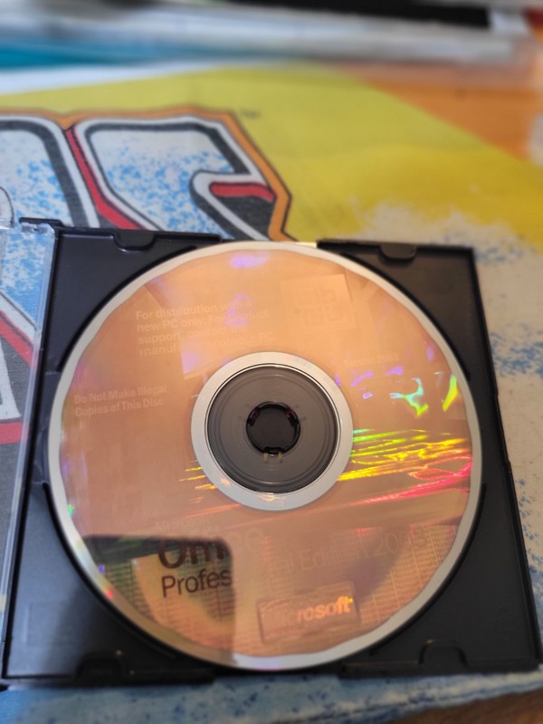 Microsoft Office 2003 Professional Word/Excel/Access/Outlook/PowerPoint