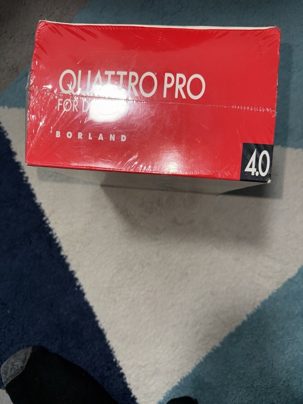 Borland Quattro Pro 4.0 Software for DOS 3.5" Floppy Disks and Reference Guides gallery