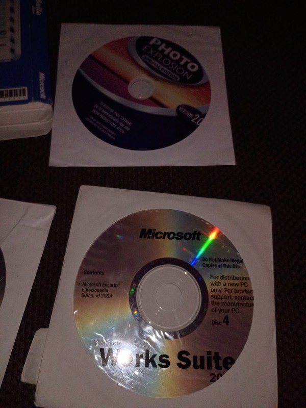 Microsoft Works Suite 2004 Software PC CD-ROM with Product Key and Codes Vtg New gallery