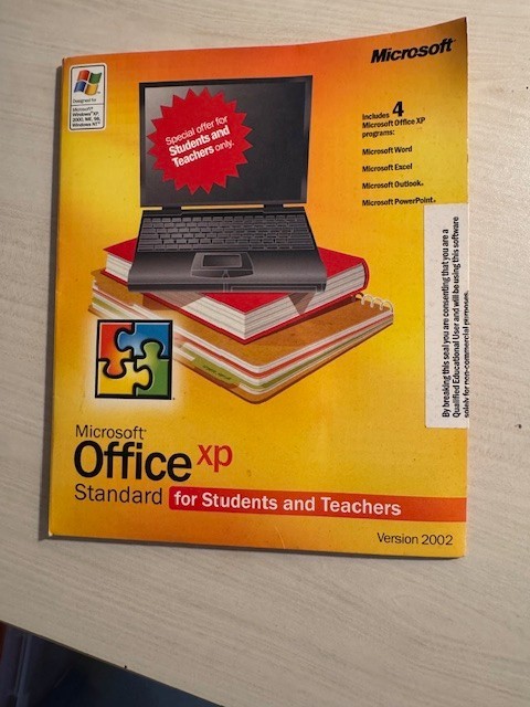 Microsoft Office xp Standard for Students and Teachers 2002 Version-Windows new