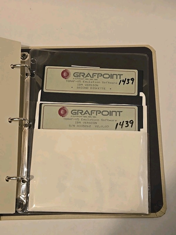 GRAFPOINT TGRAF-05 TERMINAL EMULATION SOFTWARE AI IBM Rare Vintage 5.25" Disks gallery