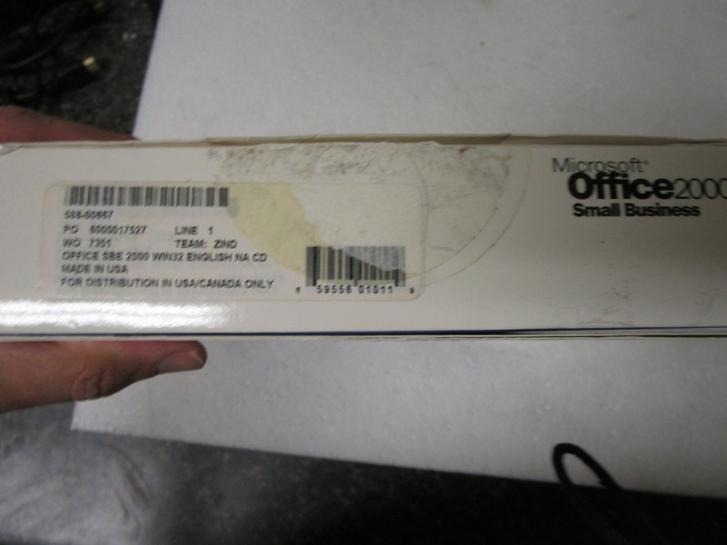 Microsoft Office 2000 Small Business in Retail Box w/Product Key and Both Discs gallery