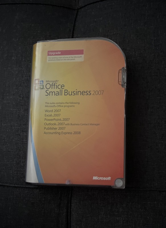 Microsoft Office Small Business 2007 Upgrade w/ Product Key (2) Discs Included