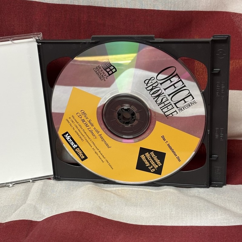 MICROSOFT OFFICE PROFESSIONAL Word & Bookshelf Windows 95 CD-Rom Excel & Access gallery